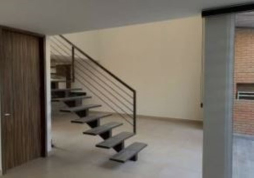 Venta De Casa En Guadalajara Col. Chapalita