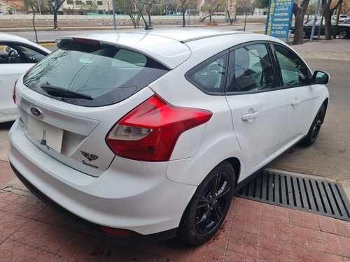 Imagen 6 de 12 de Ford Focus Focus S - 2014 - Gnc - Financiacion - Permutas