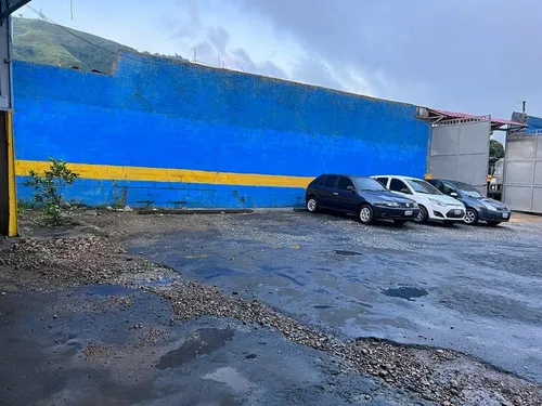 Gran Estacionamiento Para Más De 350 Carros. 3800m2 Incluye Una Casa De Dos Plantas