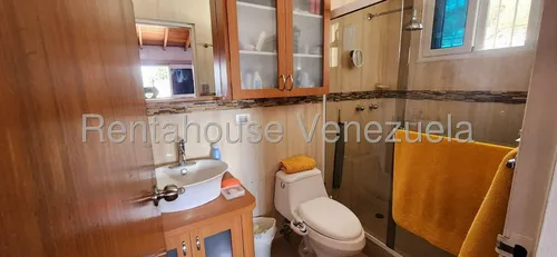 Ivanna Rah Cod. 25-15838