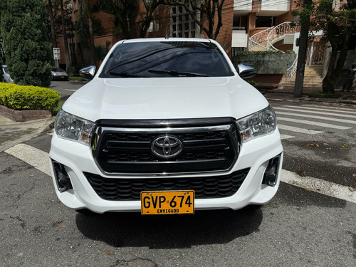 Toyota Hilux 2.4l