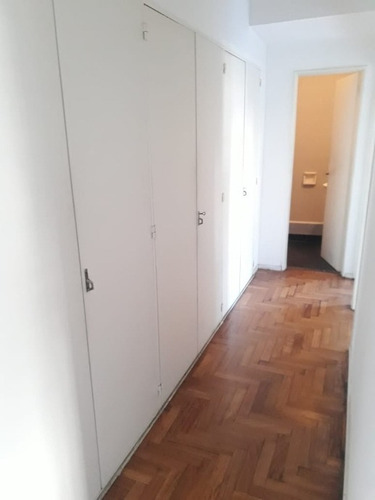 Imagen 4 de 9 de Departamento En Alquiler En Ramos Mejia Norte
