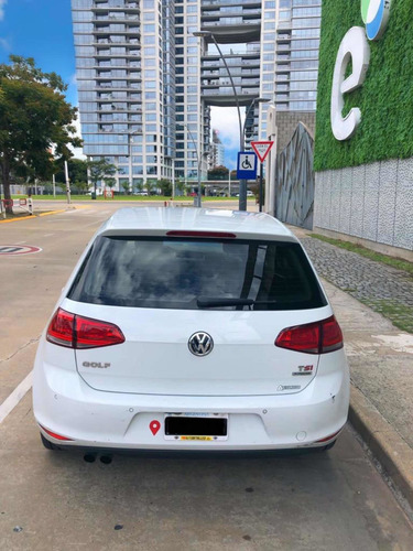 Imagen 5 de 6 de Volkswagen Golf 2016 1.4 Comfortline Tsi Dsg