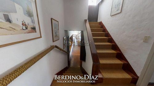 Exclusiva Y Hermosa Casa Ideal Para Vivir Todo El Año En Punta Del Este- Ref: 364