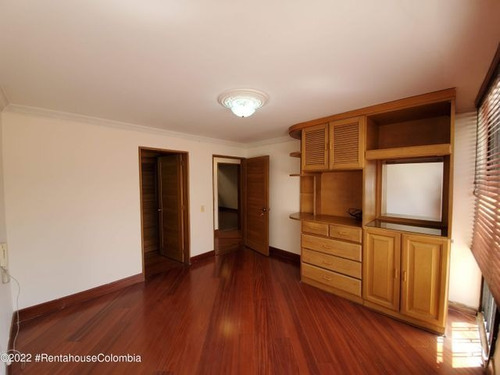 Imagen 8 de 14 de Apartamento En Venta En Chico Navarra 22-2807 C.o