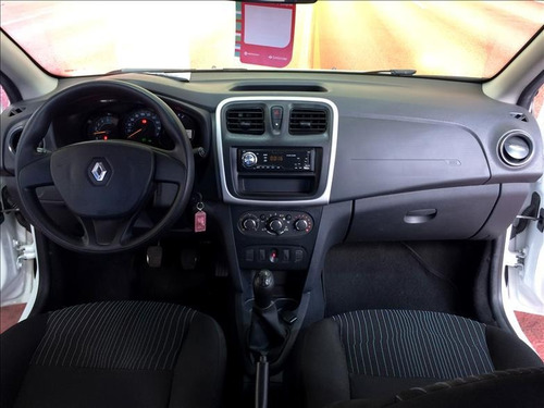Renault Logan Renault Logan 1.0 12v Sec Authentique Manual 2