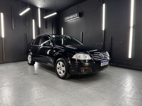 Volkswagen Bora 2.0 MPI TRENDLINE L07
