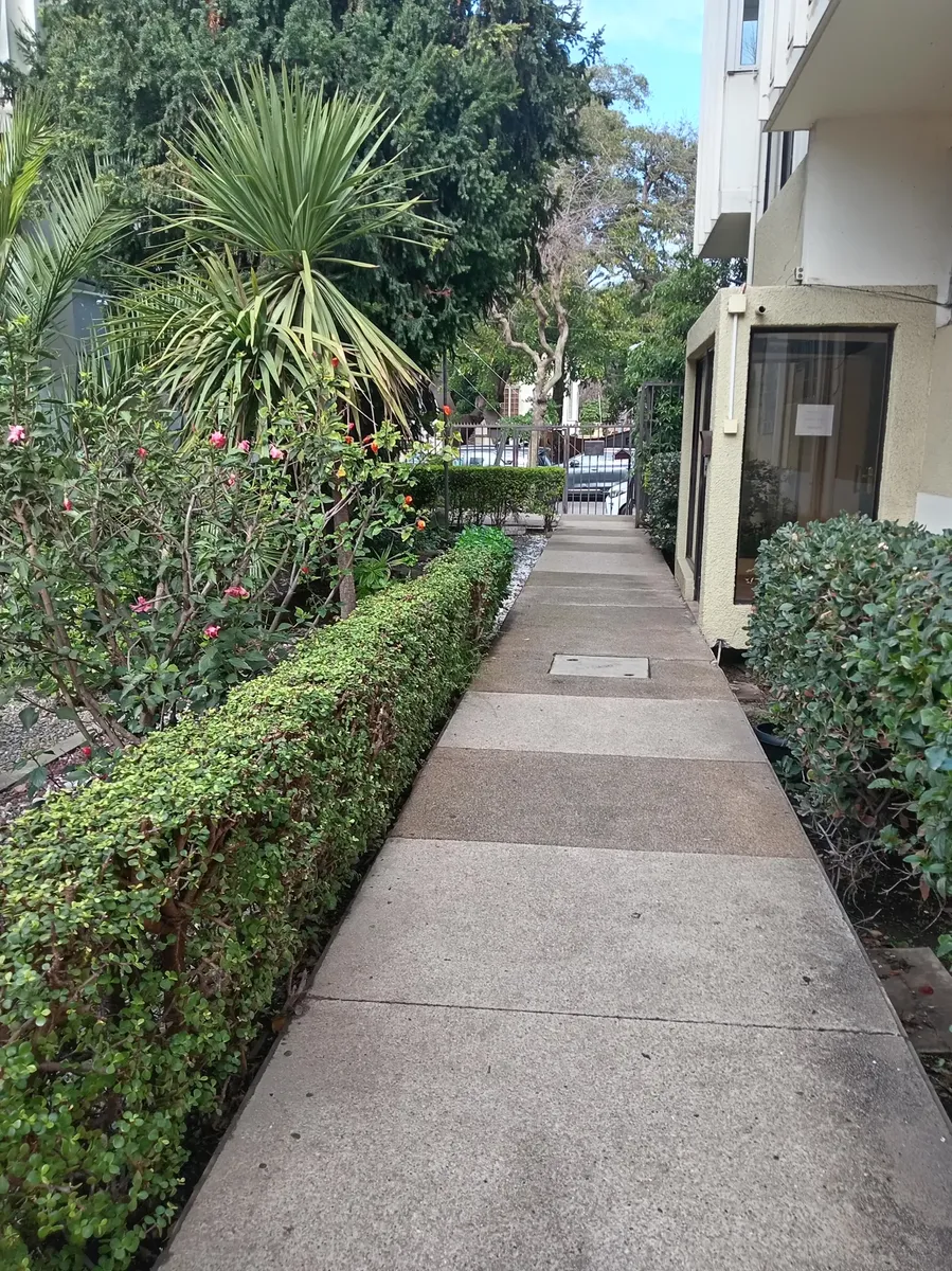 Imagen 1 de 15 de Departamento 3 Dormitorios, Excelente Ubicación. Jardines