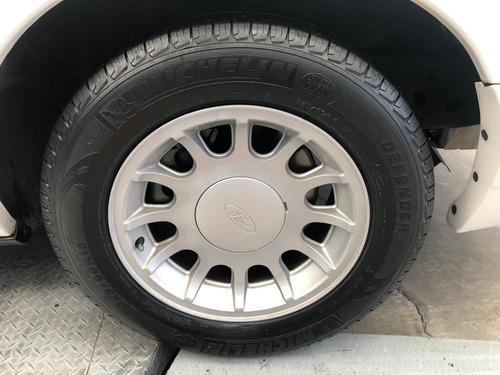 Imagen 15 de 15 de Ford Edición Diamante Grand Marquis 2001