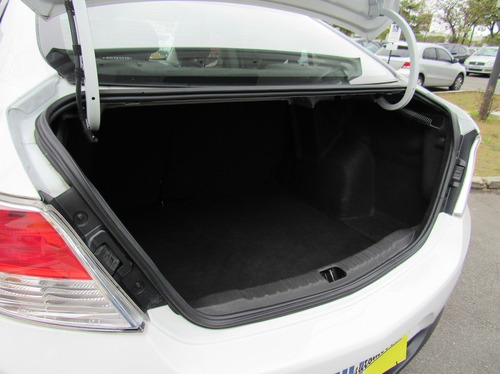 Imagem 8 de 15 de Chevrolet Prisma 1.0 Mpfi Lt 8v