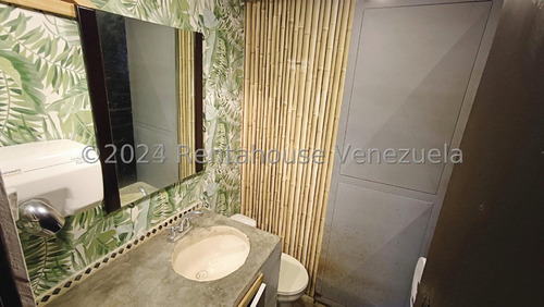 Alquiler De Excelente Local Comercial En El Hatillo Cl Mls-24-18842