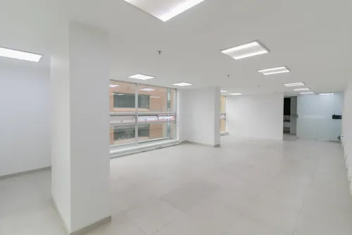 Oficina En Venta En Chico Reservado. Cod V1021332