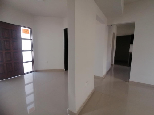 Casa En Venta En Los Arrayanes, Gómez Palacio, Durango