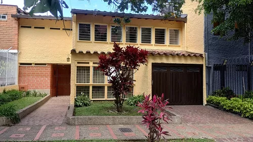 Casa Amplia En Belén La Palma En Un Sector Muy Tranquilo Y Acogedor.