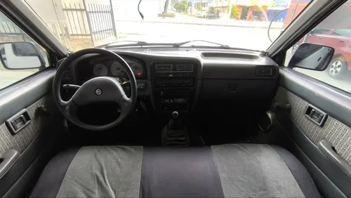 Nissan D21 2.4 4x2