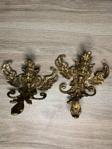 Antiguas Dos Figuras Goticas De Aliacion Para Decoracion (Usado)