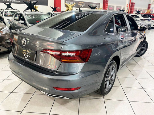 Volkswagen Jetta 1.4 250 TSI TOTAL R-LINE