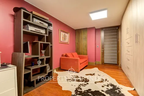 Departamento 3d Servicios En El Golf En Moderno Ed...