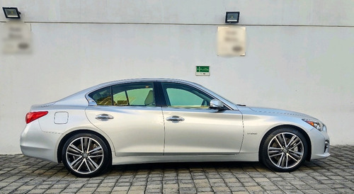 Infiniti Q50 Hibrido V6 2015