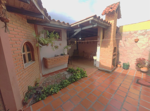 Imagen 9 de 30 de Venta De Casa 2 Pisos Urbanizacion Plaza Caribe Barquisimeto Lara 0424-5935697 Reinaldo Azcunes #23-19894 Rja