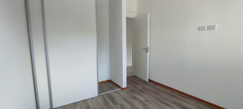 Imagen 16 de 22 de Venta Depto 3 Amb Centro De Caseros