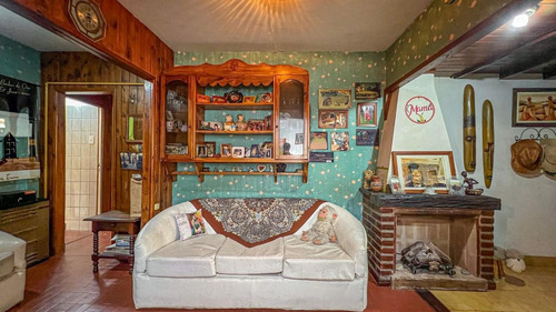 Casa 2 Ambientes Barrio L. De Gomara Apto Credito