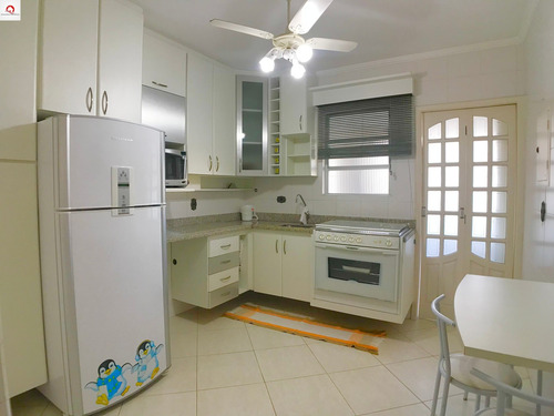 Imagem 4 de 8 de Apartamento Residencial À Venda - Praia Do Tombo - 2 Dormitórios - Amplo E Arejado - Próximo Dos Principais Comércios - Guarujá/sp - Oportunidade. - Ap05994 - 69800399