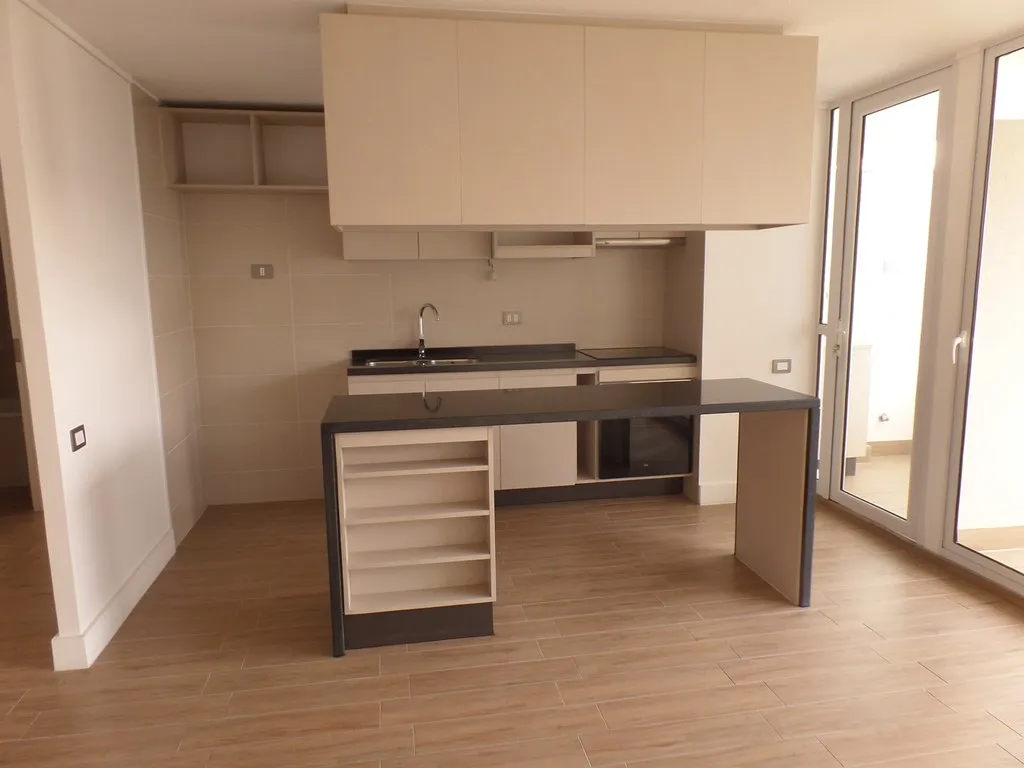Imagen 3 de 30 de Amplio Departamento En Exclusivo Barrio.-