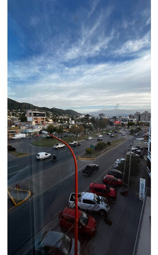 Departamento Sobre Av. San Martin