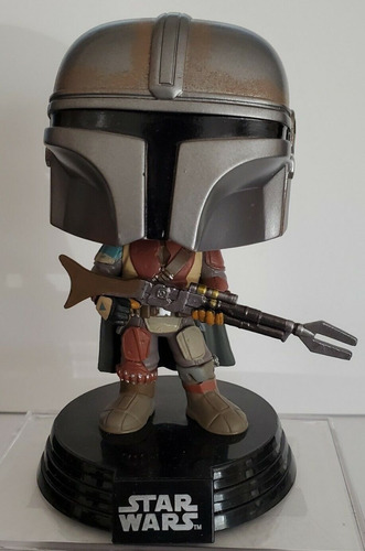 Funko Pop! Star Wars - The Mandalorian With Weapon #326