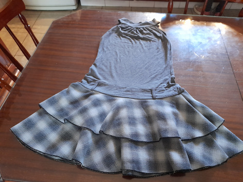 Vestido Gris Con Volados Escoses T Small