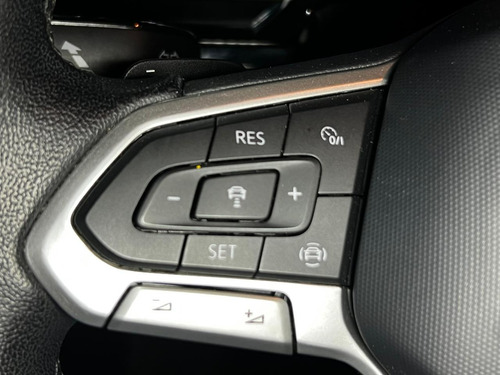 Volkswagen Nivus 1.0 Highline 200 Tsi Aut. 5p