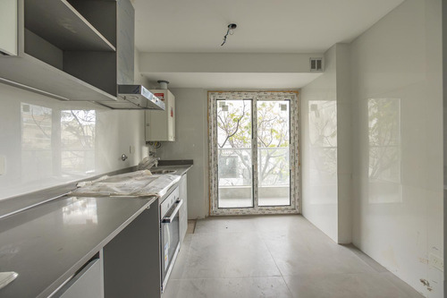 Style Point - 3 Ambientes Con Cochera - Flores - Full Amenities - Entrega Inmediata