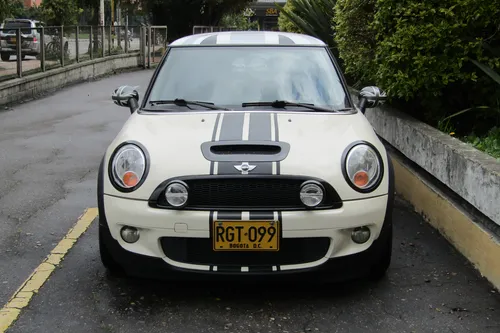 Mini Cooper S R56 1.6 Coupe Mt