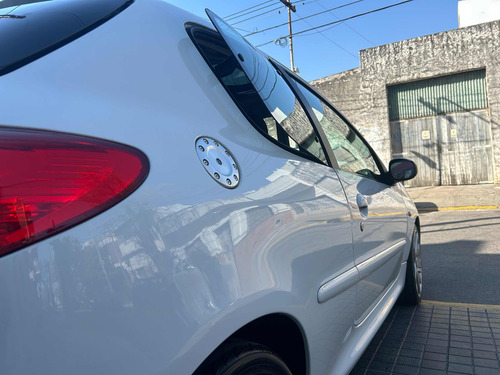 Peugeot 207 1.6 Xt