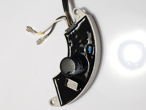 Regulador Automático De Tensão Do Gerador Branco 3800 - 5000