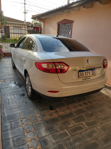 Imagen 3 de 12 de Renault Fluence 1.6 Ph2 Dynamique Pack 110cv 2017