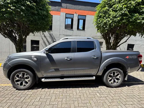Renault Alaskan 2.5 Intense 4x4