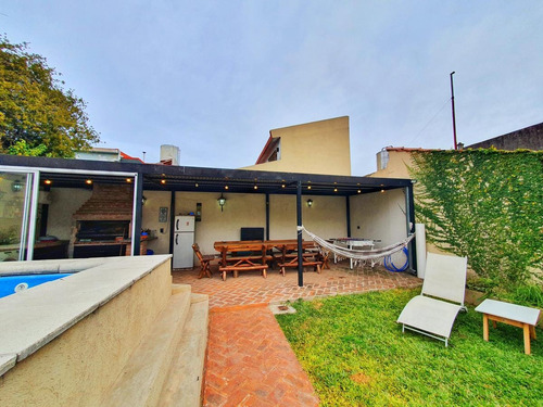 Imagen 16 de 25 de Venta Casa 3 Ambientes 296 M2 Cochera Pileta Lanus