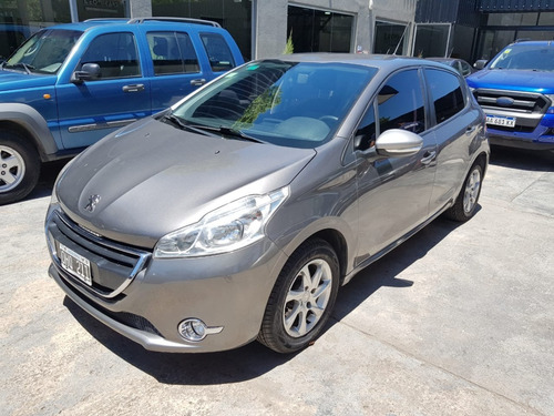 Peugeot 208 1.5 Allure Touch Screen