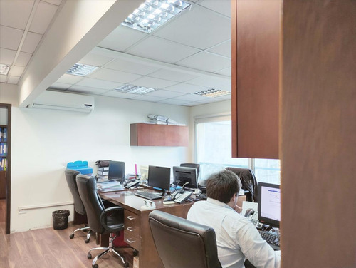 Alquiler O Venta - Torre De Los Profesionales - Centro