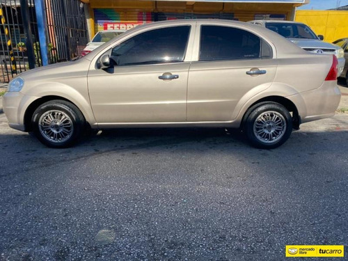 Chevrolet Aveo Lt - Automático