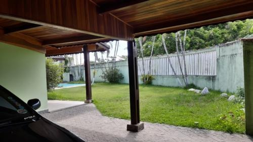 Casa Perto Da Praia Com Piscina, 3 Quartos Aceita Financiar!
