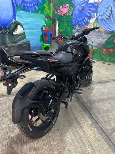 Pulsar Ns 250 Excelentes Condiciones 4600 Km Originales