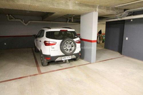 Carrasco Alquiler Apartamento 3 Dormitorios Parrillero Piscina