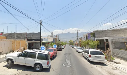 ¡ Bonita Casa En Venta ! (remate) - Las Sombrillas, Santa Catarina, N.l. -jcbb8