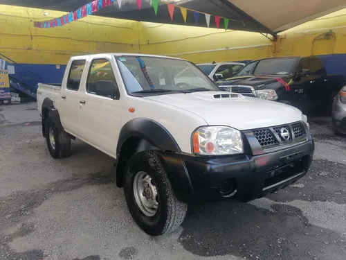 Nissan Np 300 4x4 Diesel 2013