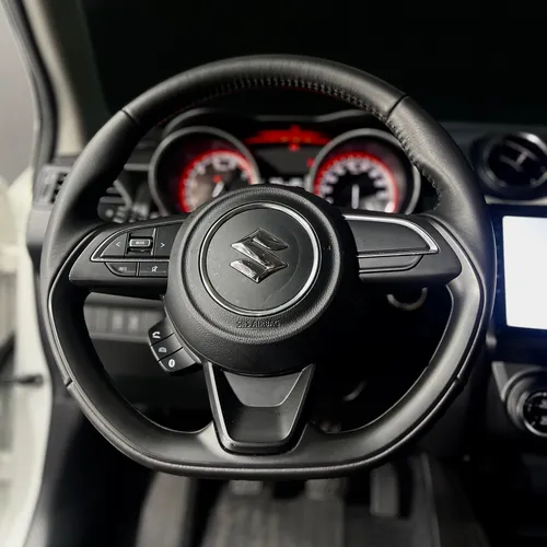 Suzuki Swift 1.2 Mt Hybrid