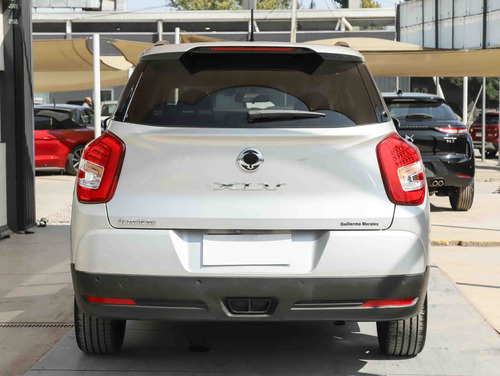 SsangYong XLV 4X2 1.6 MT DIESEL STD