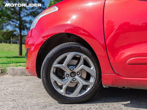 Imagen 20 de 25 de Citroën C3 Picasso Exclusive Extra Full | Permuta / Financia